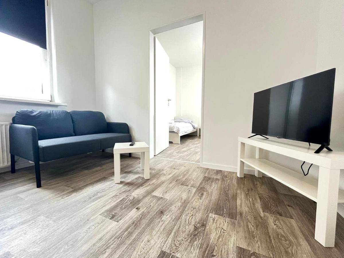 Studio-Apartments Fuer Monteure & Businessgaeste Zentral In Neumünster Exteriör bild