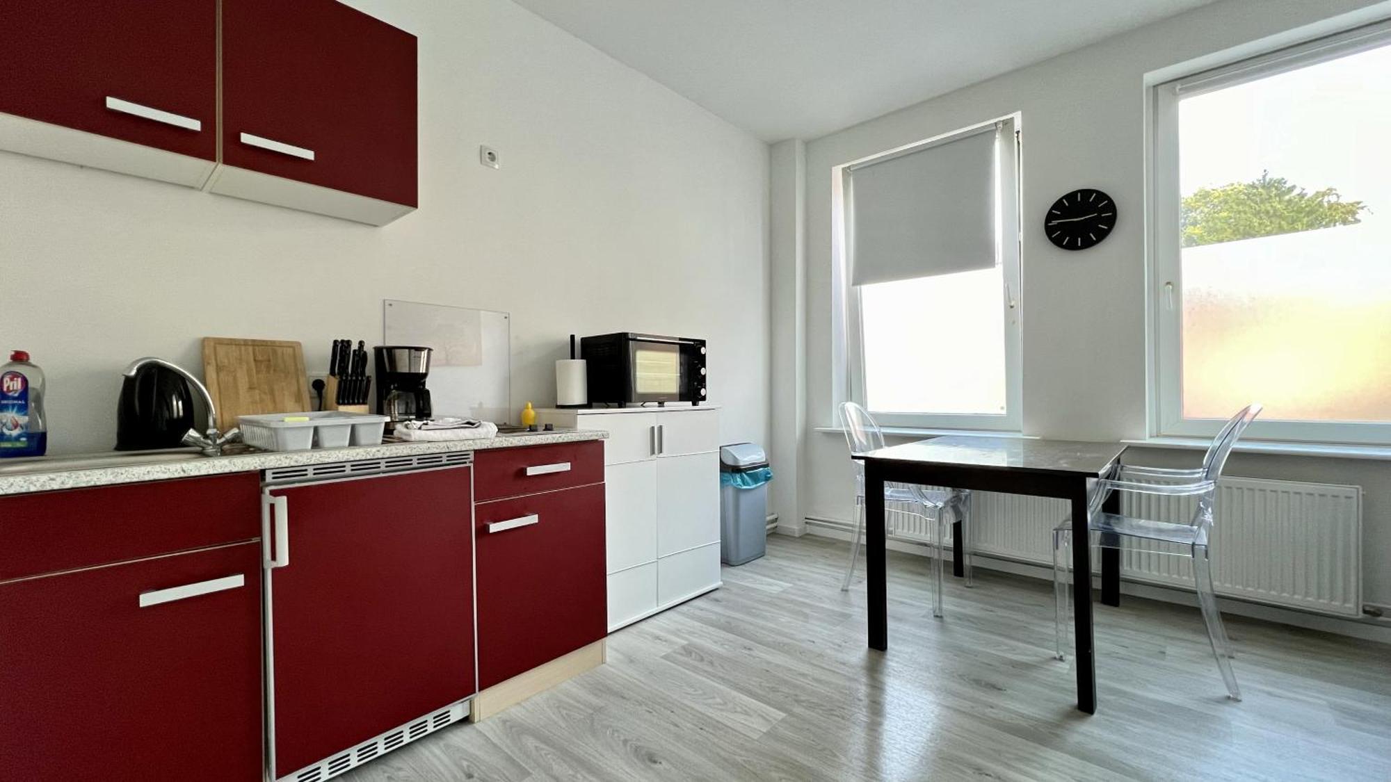 Studio-Apartments Fuer Monteure & Businessgaeste Zentral In Neumünster Exteriör bild