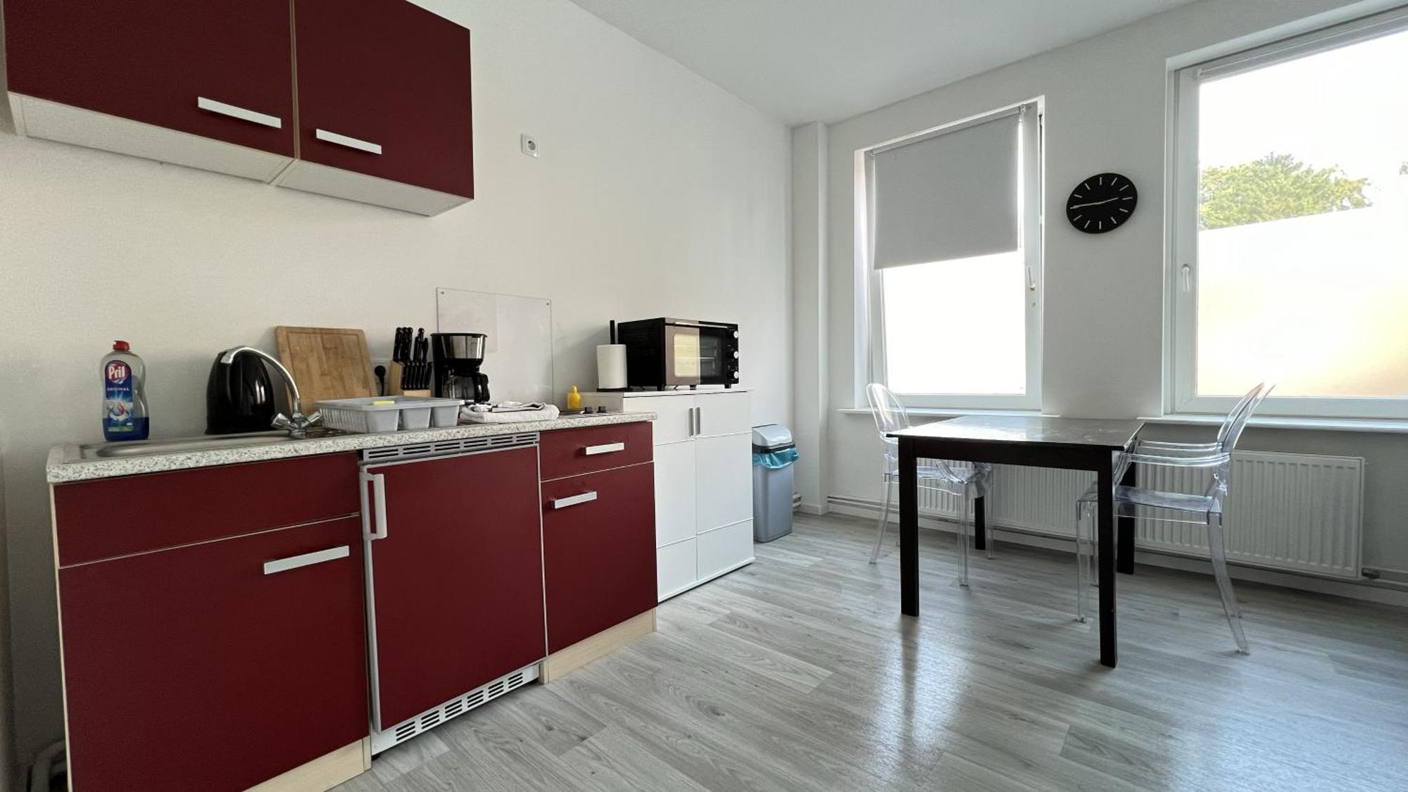 Studio-Apartments Fuer Monteure & Businessgaeste Zentral In Neumünster Exteriör bild
