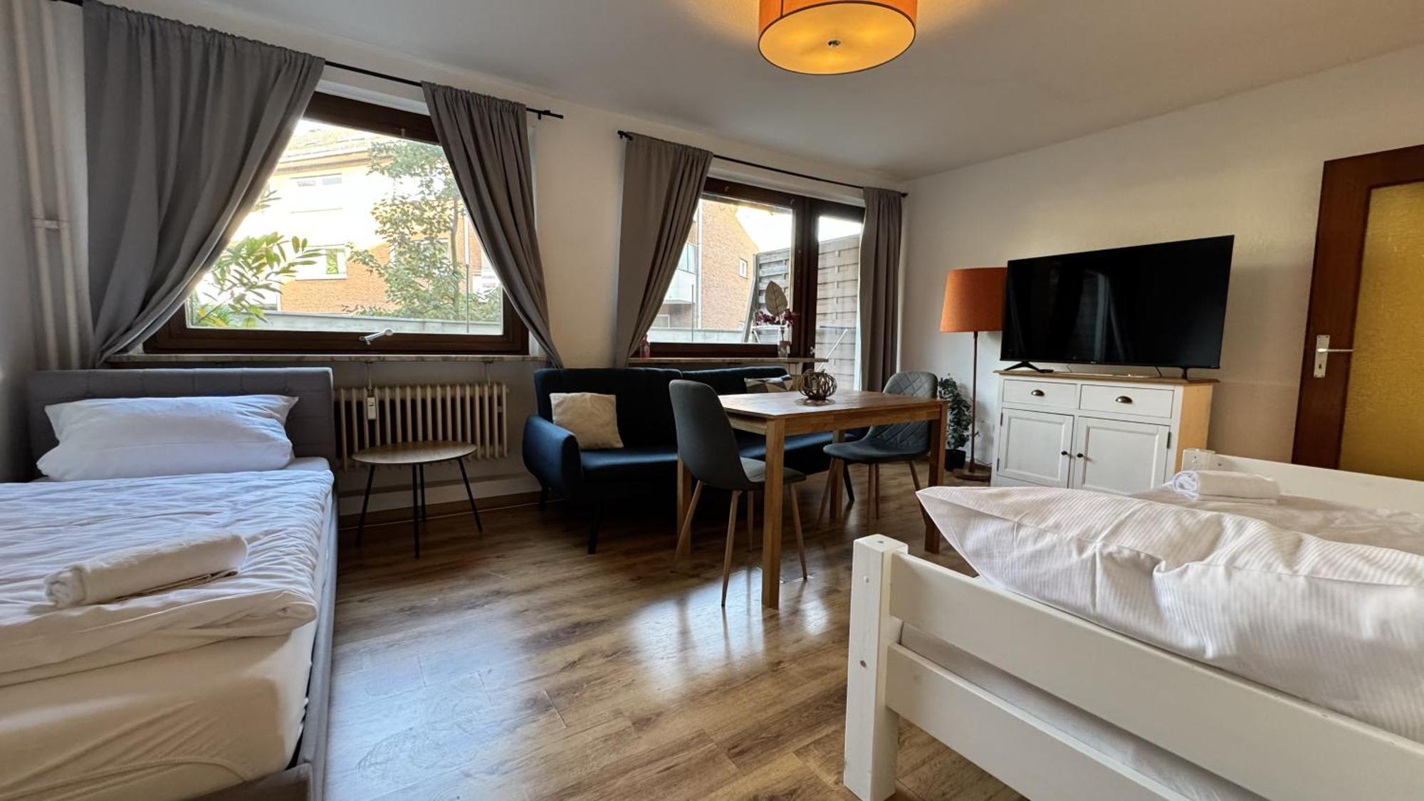 Studio-Apartments Fuer Monteure & Businessgaeste Zentral In Neumünster Exteriör bild