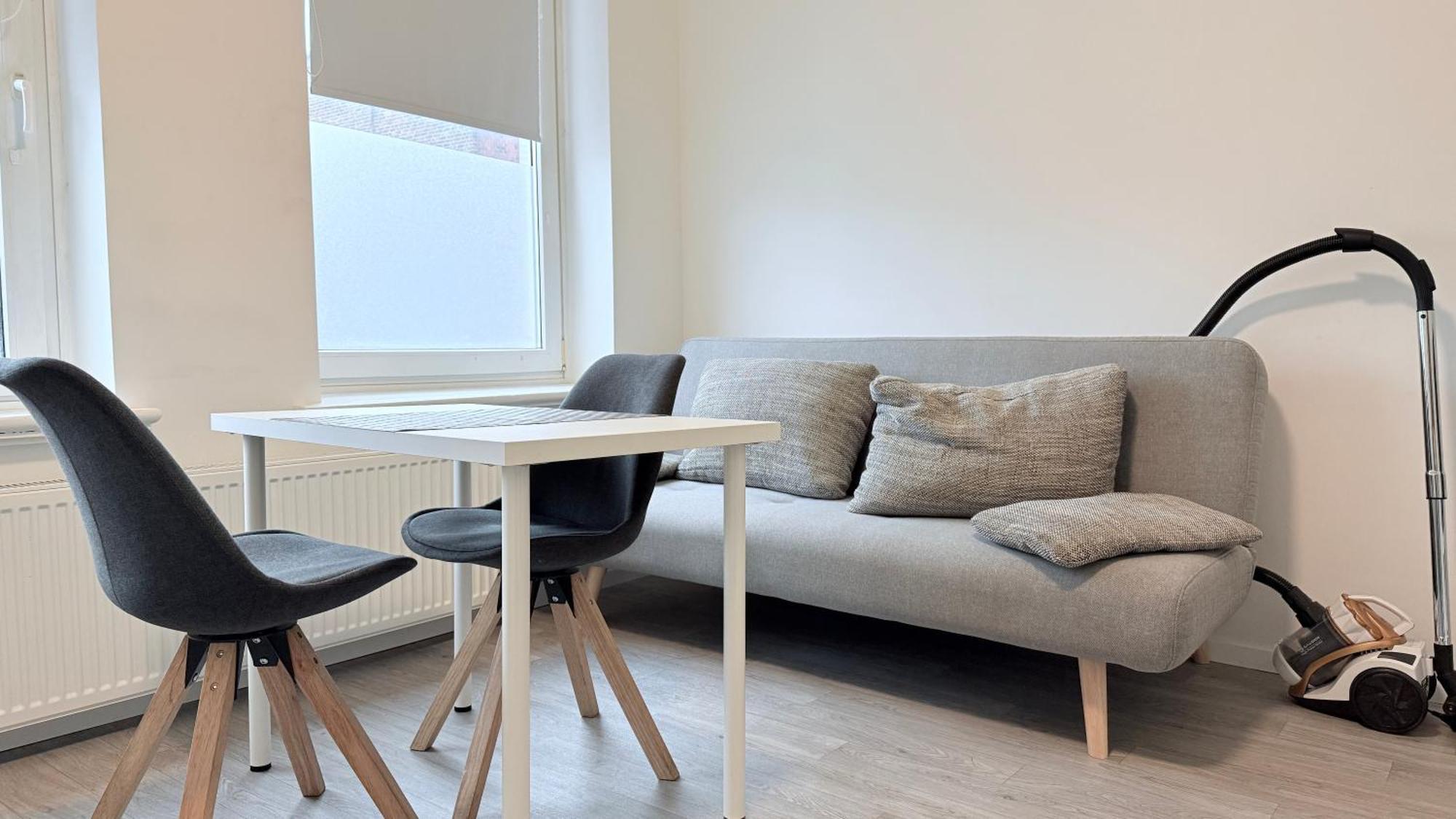 Studio-Apartments Fuer Monteure & Businessgaeste Zentral In Neumünster Exteriör bild
